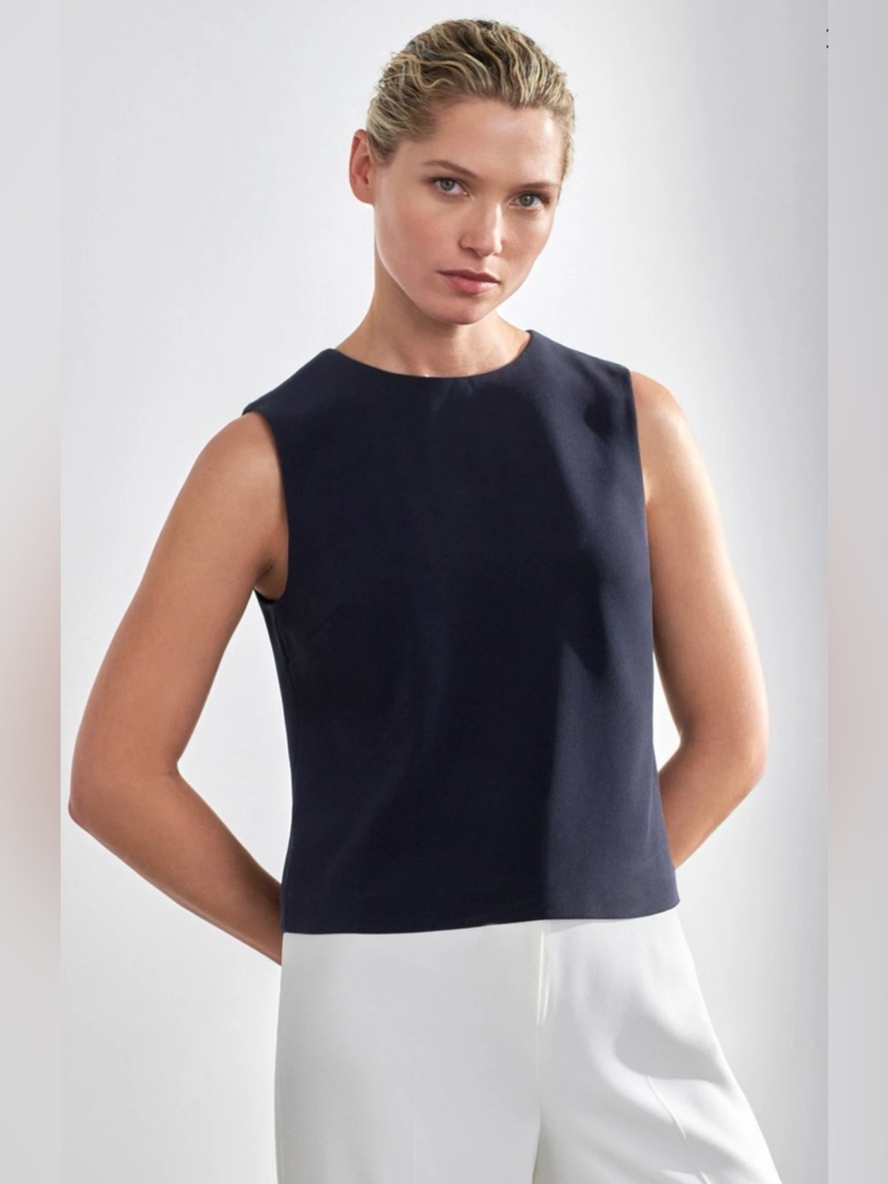 NWT The Fold Clever Crepe Altino Top Navy Sleeveless Shell UK18 US14